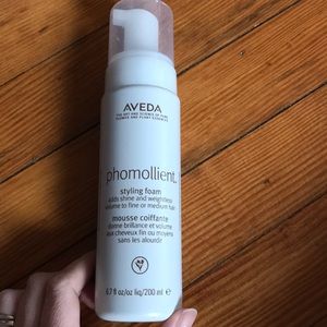 Aveda phomollient